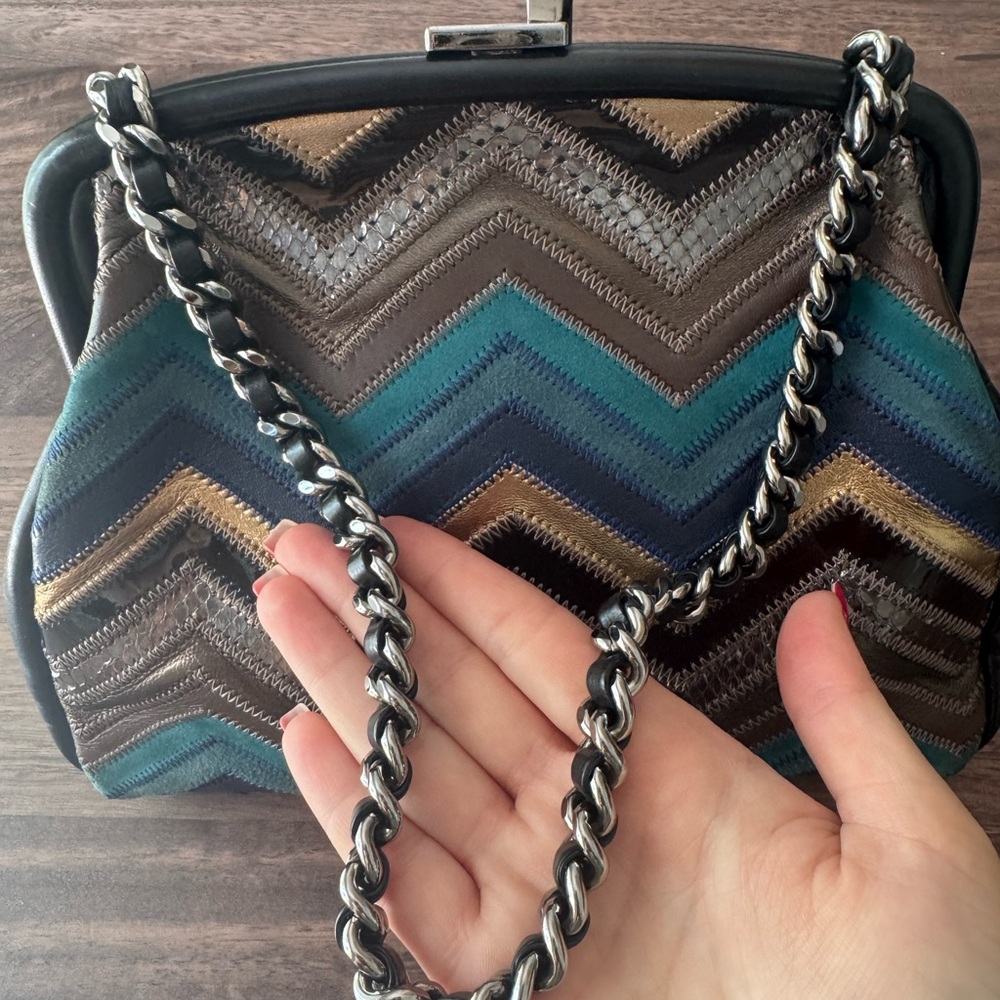 Chevron Patchwork Frame Bag - image 7